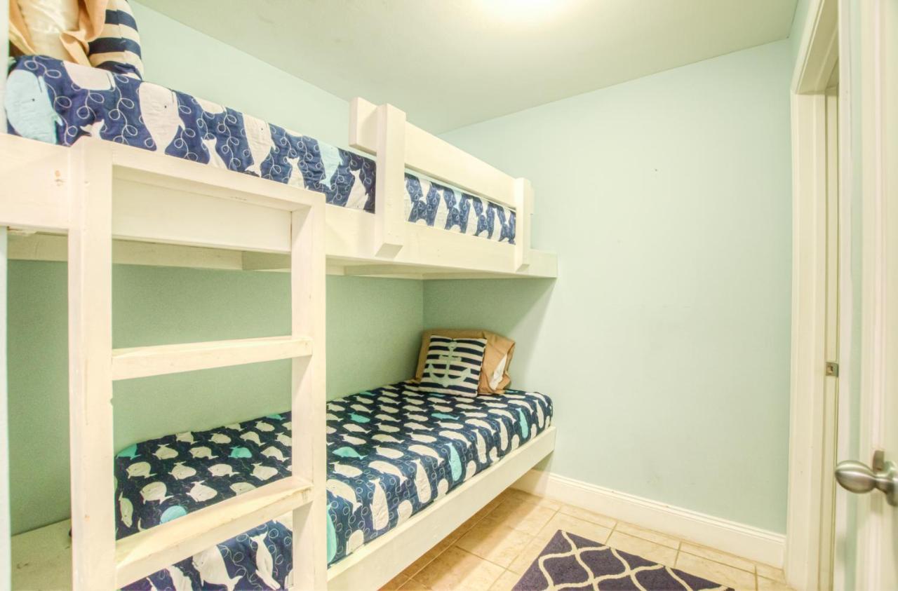 Laketown Wharf 1435 By Aneliya Panama City Beach Luaran gambar